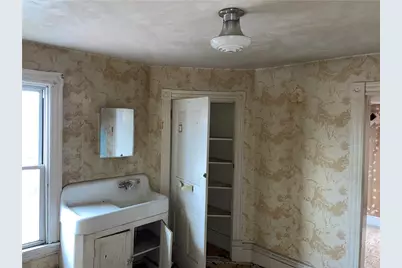 225 W 10th Ave, West Homestead, PA 15120 - Photo 7