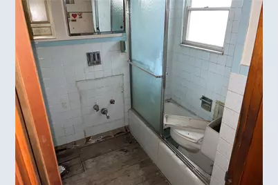 225 W 10th Ave, West Homestead, PA 15120 - Photo 9