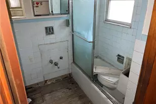 225 W 10th Ave, West Homestead, PA 15120 - Photo 9