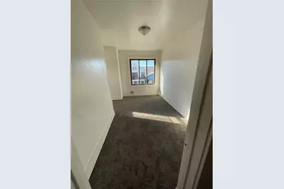 1818 Kenneth Ave, Arnold, PA 15068 - Photo 5