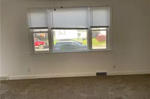 1748 Dailey Ave, Latrobe, PA 15650 - Photo 5