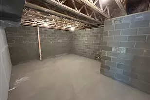 2724 Marra Dr, Hampton, PA 15044 - Photo 11