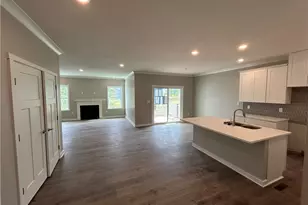 2724 Marra Dr, Hampton, PA 15044 - Photo 5