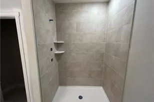 2724 Marra Dr, Hampton, PA 15044 - Photo 9