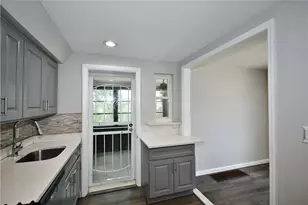 3341 McNeil Pl, Pittsburgh, PA 15219 - Photo 11