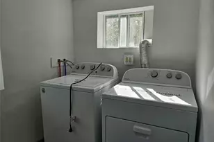 845 Wall St, North Fayette, PA 15057 - Photo 15