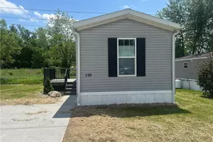 110 Green Acres Ct, Penn Township, PA 16002 - Photo 1