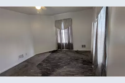 315 Lowell St, Pittsburgh, PA 15206 - Photo 9