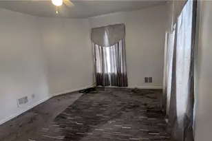 315 Lowell St, Pittsburgh, PA 15206 - Photo 9