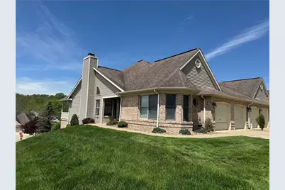 2201 Hunt Club Dr, Hempfield Township, PA 15601 - Photo 1