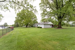 302 Derrick Ave, South Union Township, PA 15401 - Photo 7