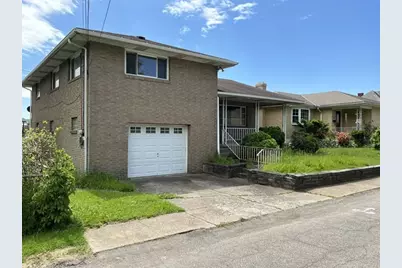 13 Schoen St, McKees Rocks, PA 15136 - Photo 1