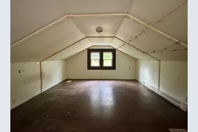 15 Allen Way, White Oak, PA 15131 - Photo 9