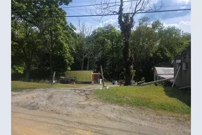 359 Ewing St, Meadowlands, PA 15347 - Photo 3