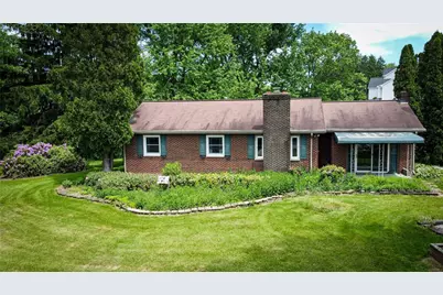 135 N Benbrook Rd, Center Township, PA 16001 - Photo 1