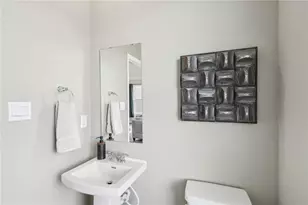 179 Sweetwater Dr, Moon/Crescent Twp, PA 15108 - Photo 9