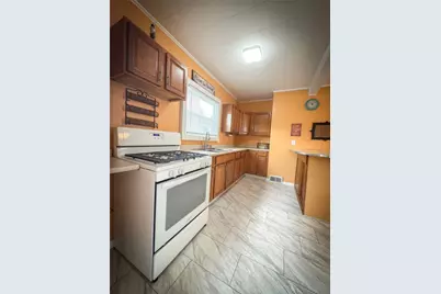 126 W Boyd Ave, Butler, PA 16001 - Photo 17