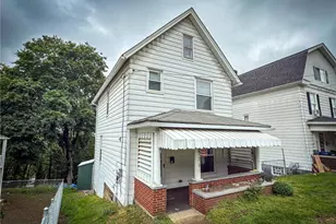 126 W Boyd Ave, Butler, PA 16001 - Photo 1