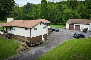 829 Saxonburg Rd, Jefferson Township, PA 16002 - Photo 1