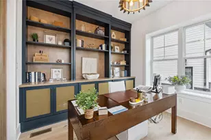 205 Rothaar Ct, Peters Township, PA 15367 - Photo 3