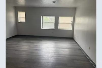 839 Michigan Ave, Glassport, PA 15045 - Photo 5