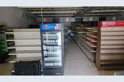 109 E Saltwork St, Elderton Boro, PA 15736 - Photo 3