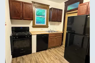 243 Oak St, Butler, PA 16001 - Photo 11