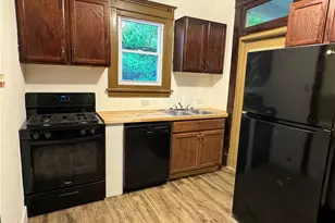 243 Oak St, Butler, PA 16001 - Photo 11