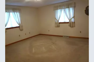 1 Bankie Drive, Derry Township, PA 15650 - Photo 9