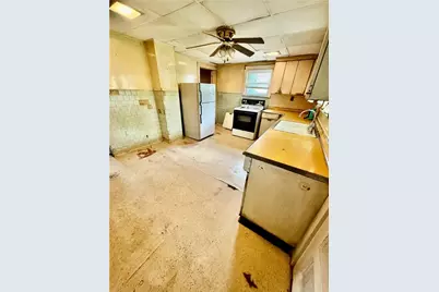 411 East Ave, Luzerne Township, PA 15413 - Photo 9