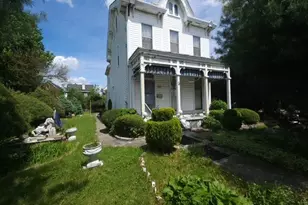 141 Mayflower St, Pittsburgh, PA 15206 - Photo 1