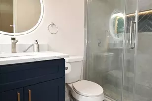 4 Brentwood Dr, Kennedy Township, PA 15136 - Photo 13