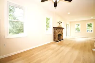 4 Brentwood Dr, Kennedy Township, PA 15136 - Photo 7