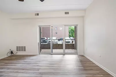 5600 Munhall Rd #201, Pittsburgh, PA 15217 - Photo 9