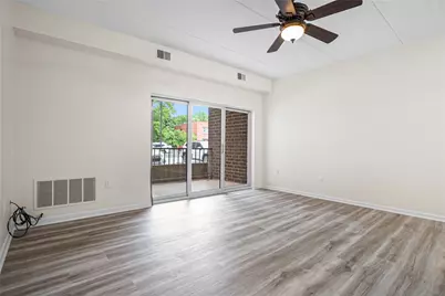 5600 Munhall Rd #201, Pittsburgh, PA 15217 - Photo 5