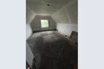 810 N Lang Ave, Homewood Brushton, PA 15208 - Photo 5