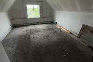 810 N Lang Ave, Homewood Brushton, PA 15208 - Photo 5