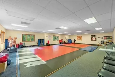 2750 Golden Mile Hwy, Pittsburgh, PA 15239 - Photo 11