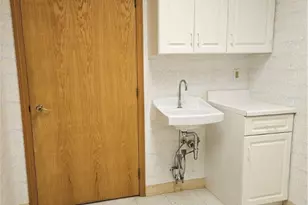 911 Ligonier St, Latrobe, PA 15650 - Photo 15