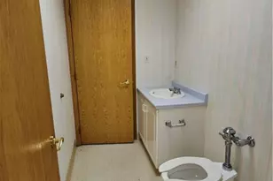 911 Ligonier St, Latrobe, PA 15650 - Photo 17