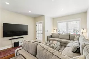 914 James St, Pittsburgh, PA 15212 - Photo 7