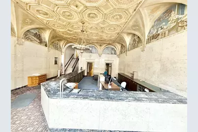 27 N Mercer St, New Castle, PA 16101 - Photo 9