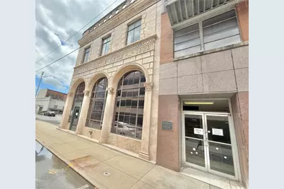 27 N Mercer St, New Castle, PA 16101 - Photo 29