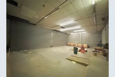 27 N Mercer St, New Castle, PA 16101 - Photo 31