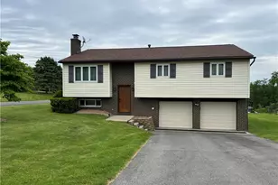 4130 James Dr, Lower Burrell, PA 15068 - Photo 1