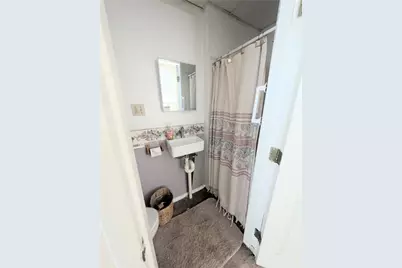 3200 Central Ave, Marshall Shadeland, PA 15212 - Photo 21