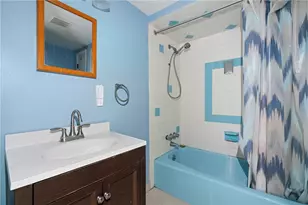 2021 Mt Troy Rd, Pittsburgh, PA 15212 - Photo 7