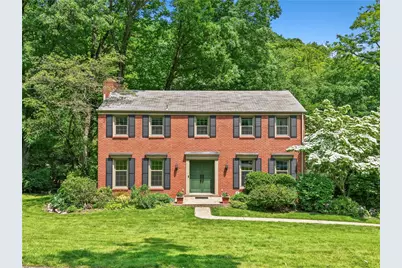105 Woodshire Dr, Pittsburgh, PA 15215 - Photo 1