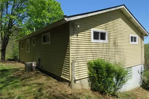 21 Daisytown Rd, W Pike Run Twp, PA 15427 - Photo 25