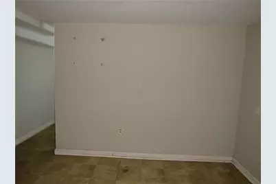 21 Daisytown Rd, W Pike Run Twp, PA 15427 - Photo 23